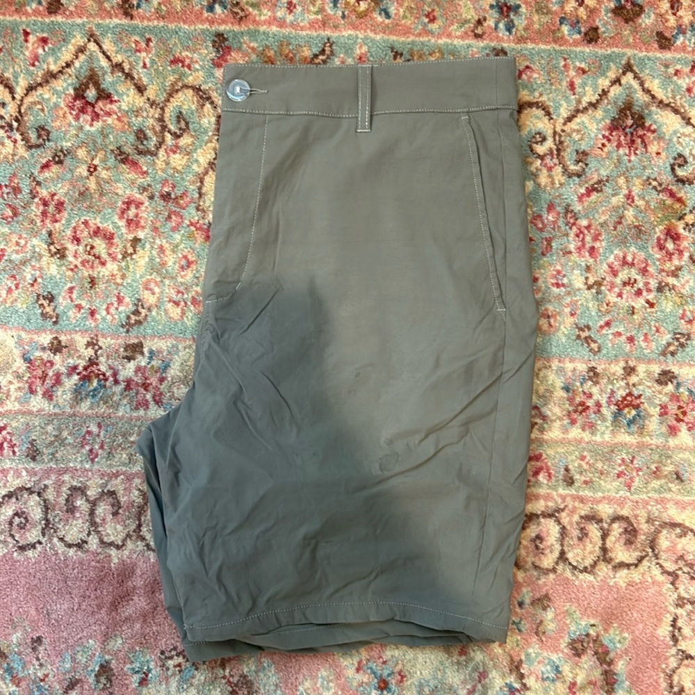 Marsh Wear short, size 38